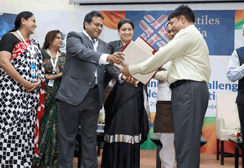 Eyeing at efficient production and trade promotion, 65 MoUs signed at Textile India 2017                               