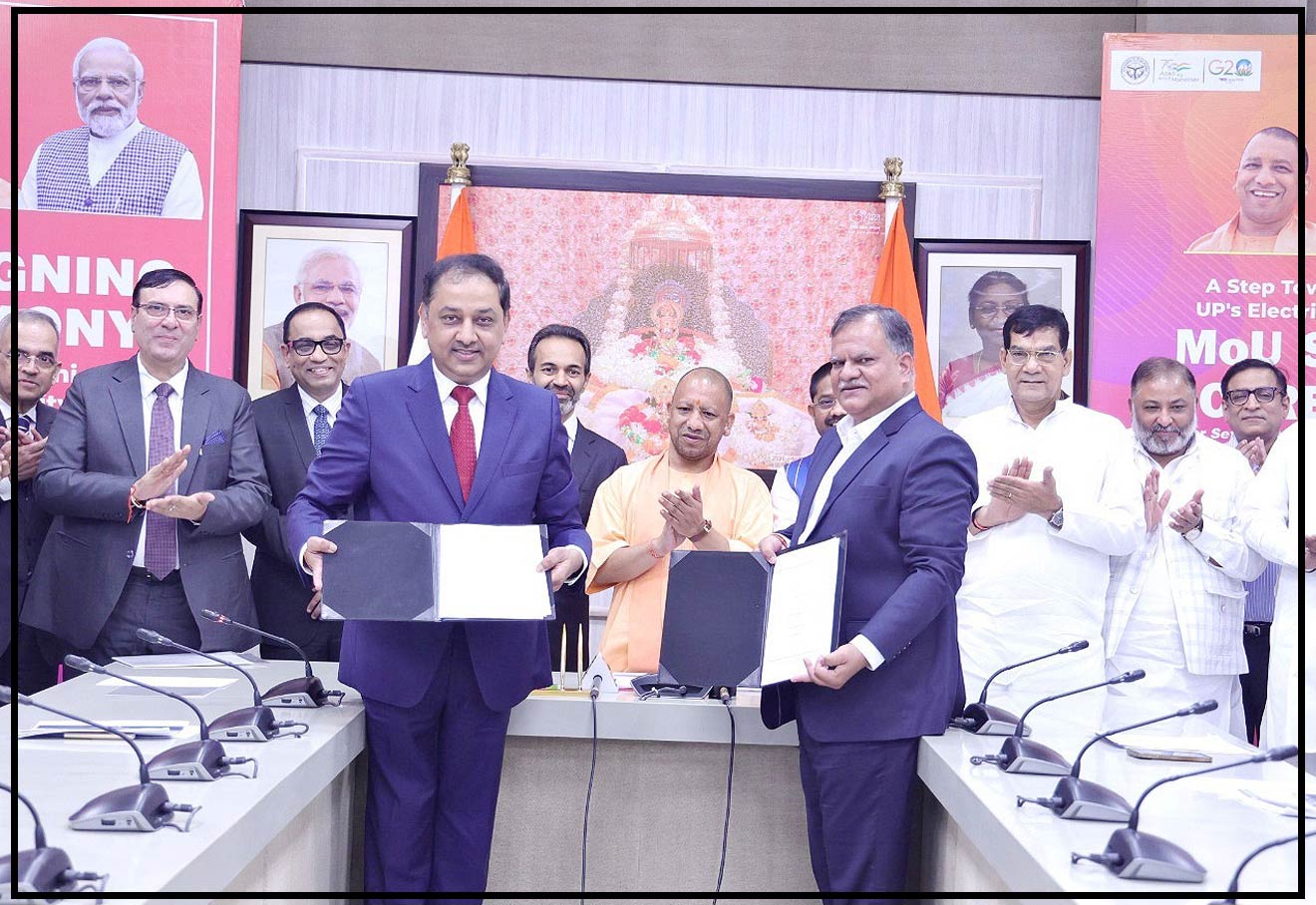 Ashok Leyland Inks MoU With UP Govt To Set Up E-Bus Manufacturing Unit In State
