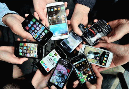 Govt conducts 45-day practical training for Mobile Handset Design Engineers in Taiwan