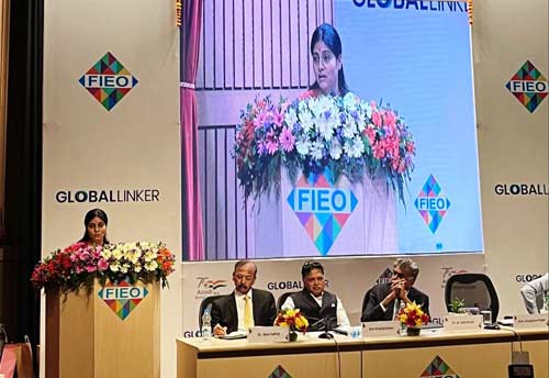 MoS Commerce launches business portal for Indian exporters & foreign buyers