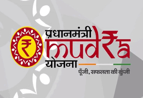 Rs. 1,80,528 cr sanctioned to small traders in FY 2016-17 under MUDRA loan; target was Rs 1,80,000 cr