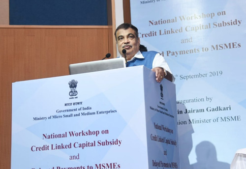 Due to delayed payments, many MSMEs face obstacles and finally collapse, says Nitin Gadkari
