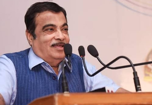 More MSMEs should get listed on exchanges to reduce the burden on lending sector: Gadkari