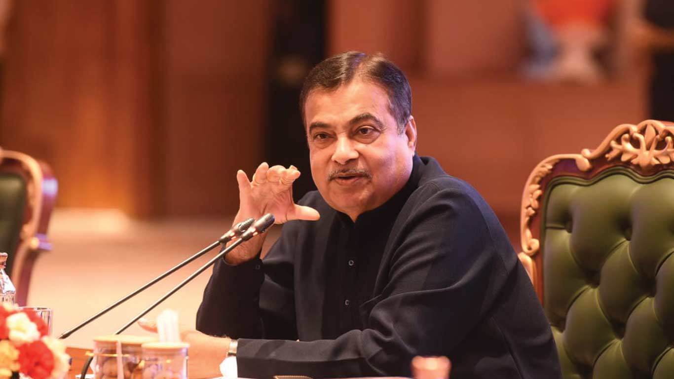 10 Highway Corridors To Get Hydrogen-Powered Trucks & Refueling Stations: Gadkari