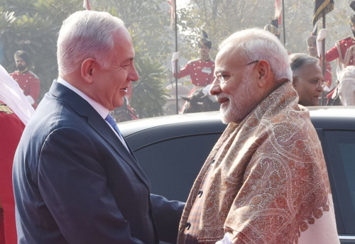 Netanyahu in India, delegation includes 102 businessmen from Israeli companies
