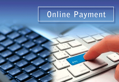Govt announces slew of measures to ease demonetization pain; no service charges for online transactions till Dec 31