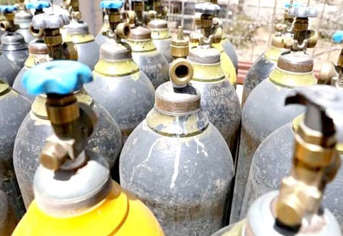 MSME ministry asks industries to handover empty oxygen cylinders to local administration