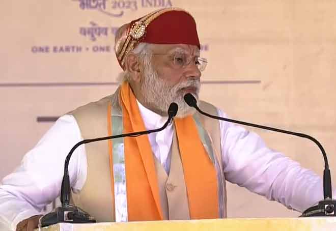 Govt creating modern infrastructure for enhancing ease of living: PM Modi
