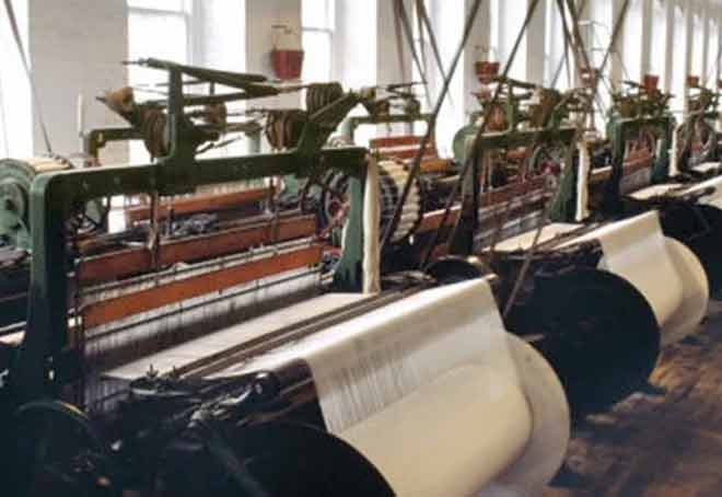 Tiruppur admin warns powerloom units against manufacturing products reserved for handlooms