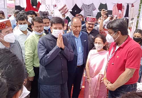 Weaver Services and Design Resource Center to be set up in Kullu, Himachal Pradesh