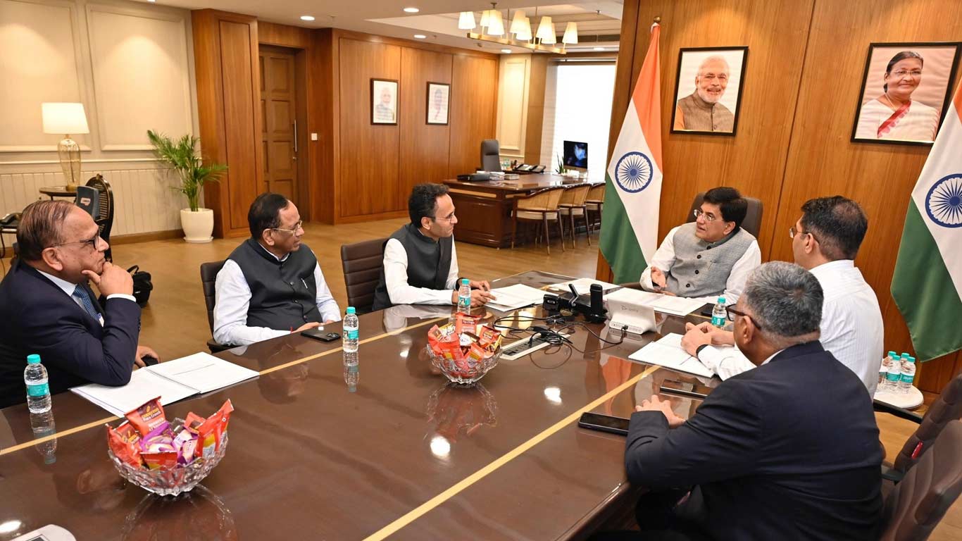 Union Minister Piyush Goyal Addresses Challenges Faced by Pharmaceutical Exporters