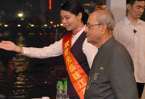 It is important to bridge information gap between business communities of India-China: Pranab Mukherjee