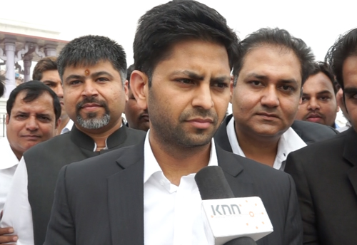 Jewellers Strike- Rs 60K cr loss already incurred, Govt can't make up for it in next 5 yrs through 1% excise: Traders
