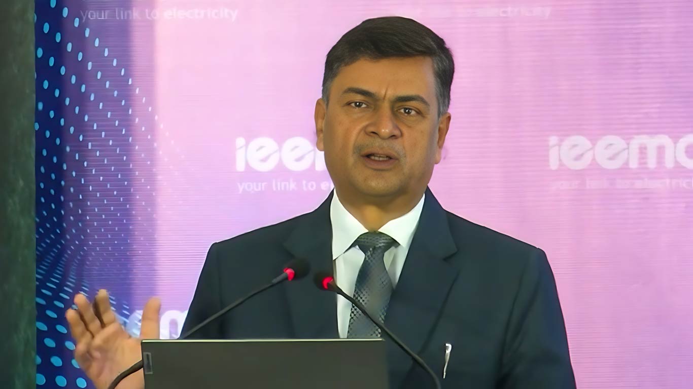 Union Minister R K Singh Announced Rs 17.05 Lakh Crore Investment In Energy Sector