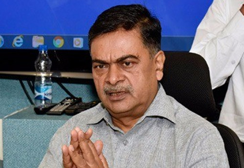 Power Minister leads Indian delegation in IEA Ministerial