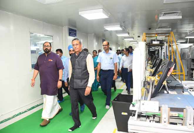 Manufacturing & exports of electronics in India to exceed entire Auto sector, to cross  $300 bn by 2026: MoS Rajeev Chandrasekhar