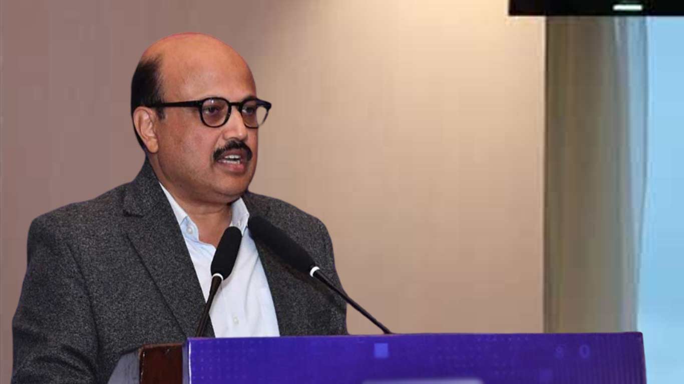 Domestic Reforms & FTAs Vital For Expanding India’s Professional Services Globally: Commerce Secy