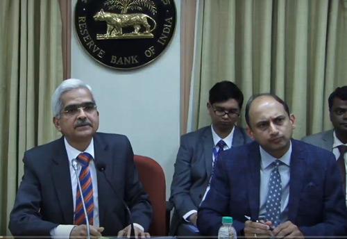 Loans get cheaper now as RBI cuts lending rate by 25 basis points