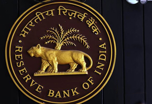 As RBI bans LoUs for trade credit for imports, mixed reaction in industry over impact