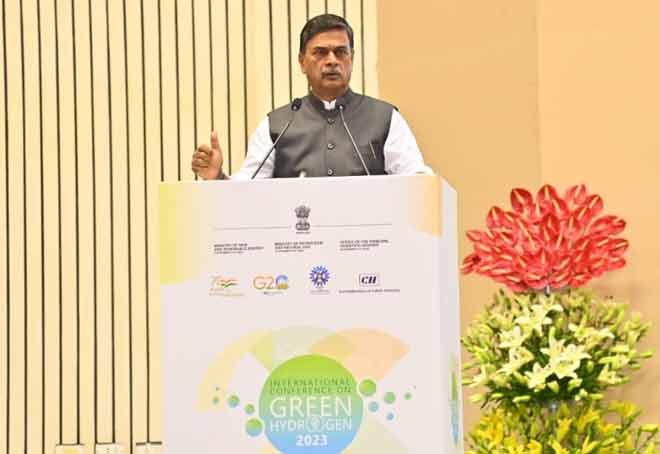 India may adopt reciprocal retaliation strategy against barriers in trade in green hydrogen: Union minister RK Singh
