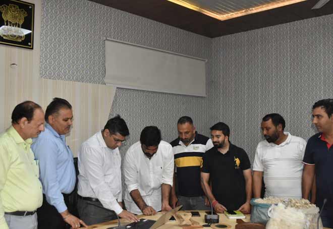 Maiden listing of handicraft products on Amazon from Rajouri district of J&K