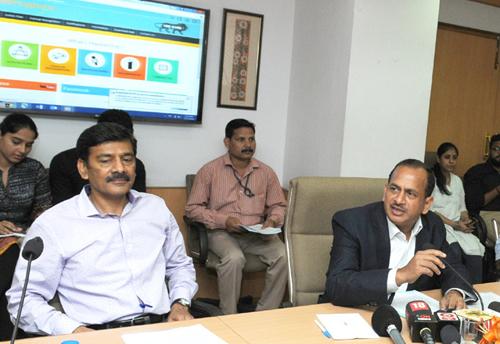 DIPP launches start-up India portal and mobile app