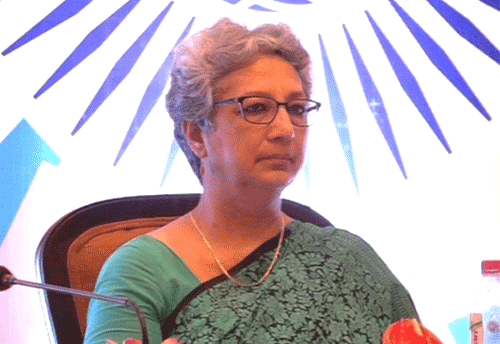 Commerce Secretary discusses trade issues with Indian Ambassadors in Europe