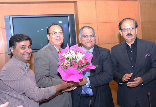 Ravinder Kumar Passi takes charge as EPCH Chairman