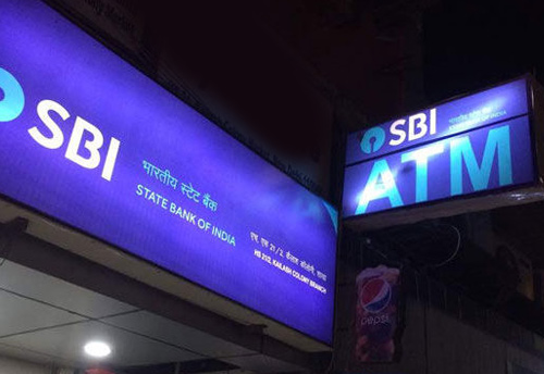 SBI reduces daily cash withdrawal limit to half on some debit cards