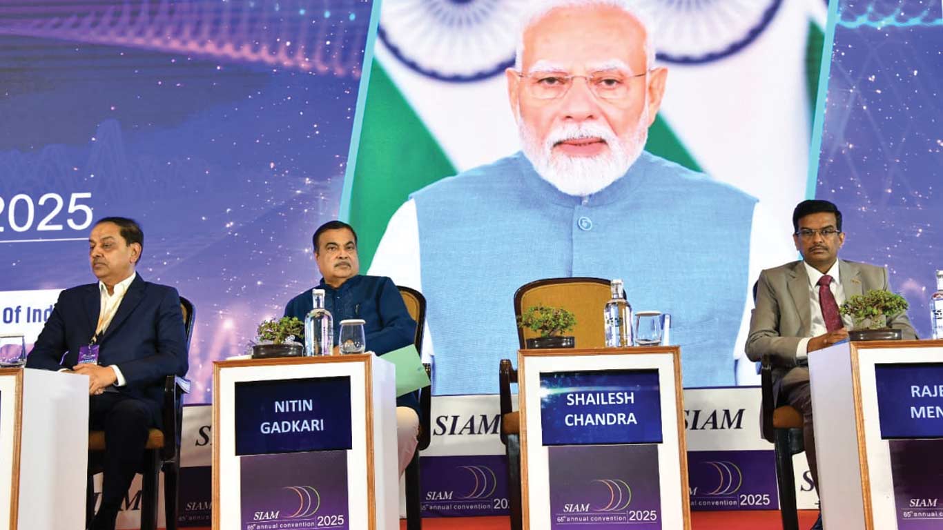 Govt-Industry Collaboration Crucial for Self-Reliant Auto Manufacturing: Narendra Modi