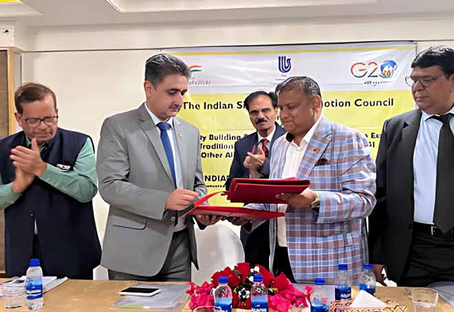 Indian silk council inks MoU with JKTPO to boost trade and exports from J&K