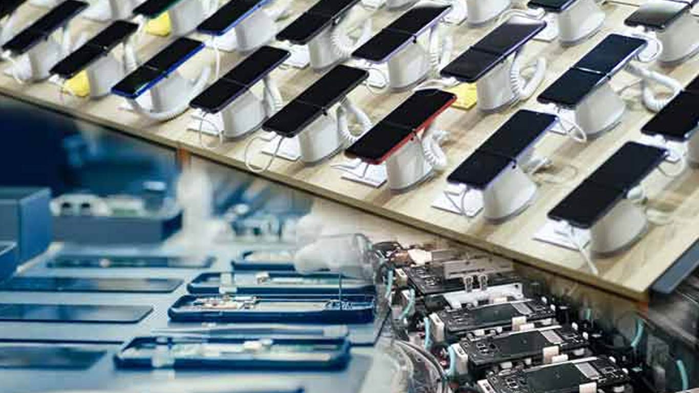 India's Mobile Phone Manufacturing Surges Over 1,700% to Rs 3.5 Lakh Crore