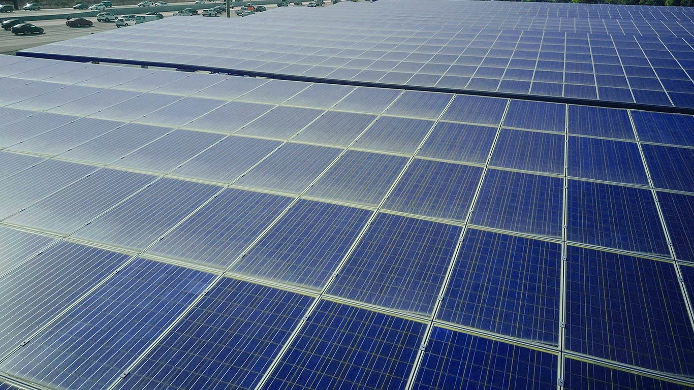 India's Solar Capacity Reaches 85.4 GW, Boosting Clean Energy Goals