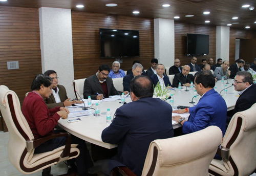 Prabhu meets representatives of pharmaceutical & chemicals industries to boost exports