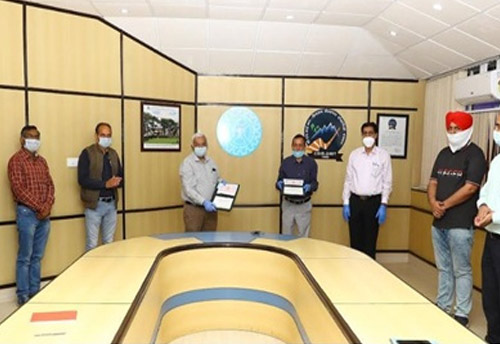 Efforts to enhance cultivation of Heeng and Saffron
