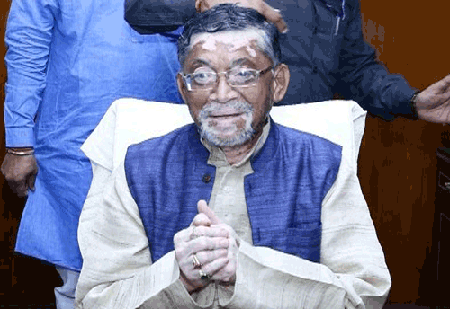 Labour Min Santosh Kumar holds talks with trade unions for draft Industrial Relations Code