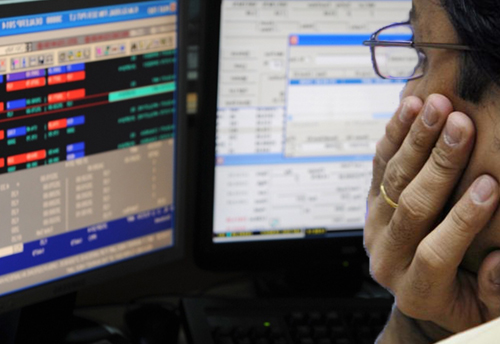 Sensex bleeds; expert blames it on NPAs, GST and global factors