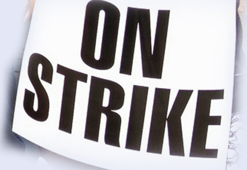 10 lakh public and private sector bank employees to observe strike on July 29 against banking reforms