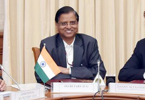 Structural reforms helping Indian economy in maintaining robust growth despite challenges: DEA Sec