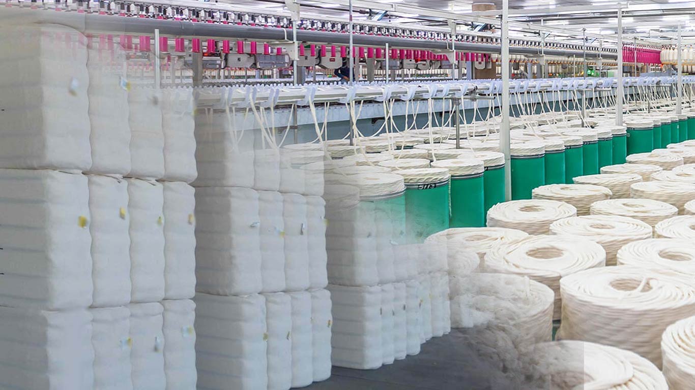 India's Cotton & Textiles Exports Surge Despite Overall Dip In Trade
