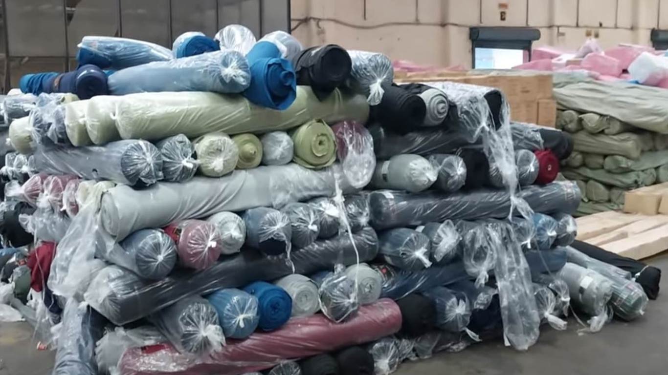 Govt Considers Minimum Import Price Extension For Textile Products