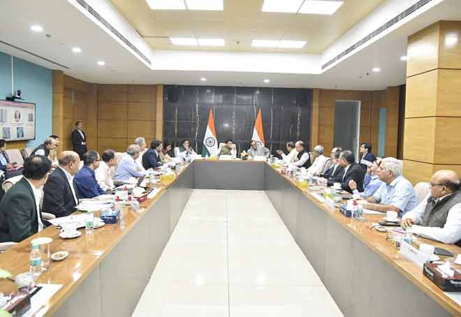 Need to fast-track clearance of patents filed by Govt related bodies: Minister Piyush Goyal