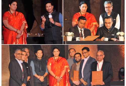 Textile Ministry signs pact with leading textiles cos to increase procurement from weavers directly