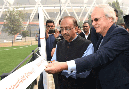 Sports Minister invites Dutch Sports Industry to do business in India and from India