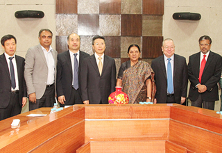 Guj Chief Minister grants Rs 30 crore to AMC under Solid Waste Management Project