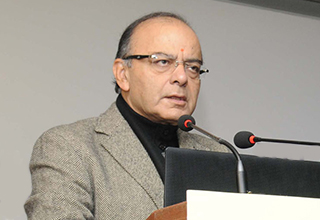 FM Jaitley to hold pre-Budget consultation with industry representatives today