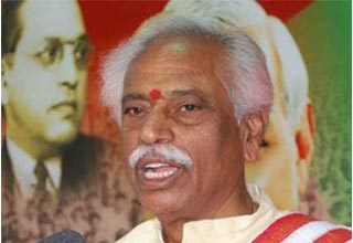 Govt is in the process of drafting Small Factory Bill; Universalizing Minimum Wages: Dattatreya