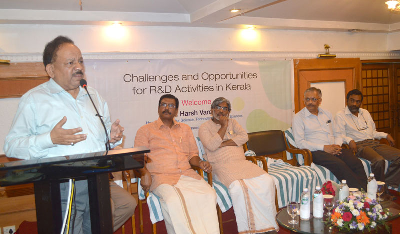 Under Make in India Biotechnology to grow to USD 100 Billion by 2025: Harsh Vardhan