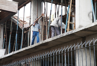 SAC should meet once in 3 months to ensure proper implementation of Act on construction workers