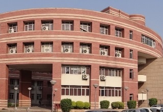 MSME Ministry to support incubation centres in DU colleges